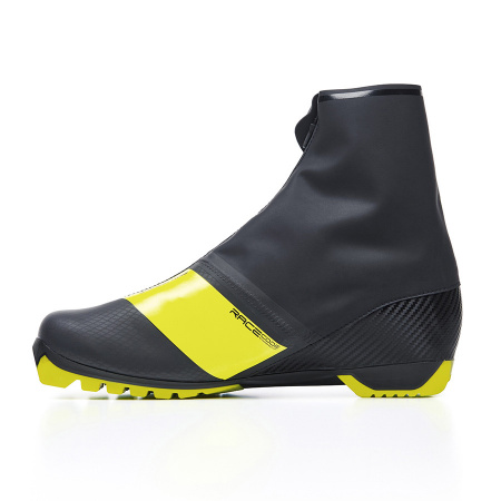 Лыжные ботинки FISCHER CARBONLITE CLASSIC 